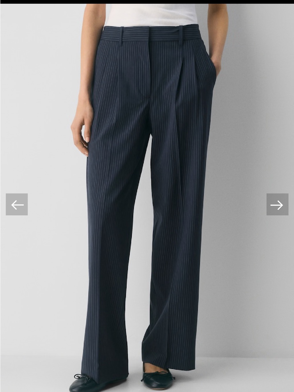 Wide-Leg Pinstripe Aritzia Trousers Navy